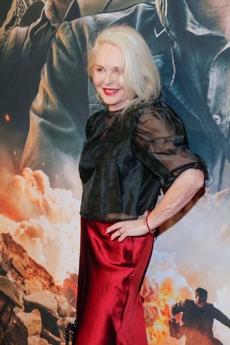 Premiera filmu “Czerwone maki”: Niezadowolona Helena Englert, Boczarska i Banasiuk, Maria Dębska…