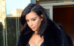 Łuszczyca spędza sen z powiek Kim Kardashian (FOTO)