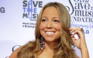 Mariah Carey tym razem w długiej sukni (FOTO)