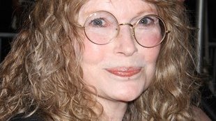 Mia Farrow: Ojcem mojego syna może być  Sinatra, nie Allen