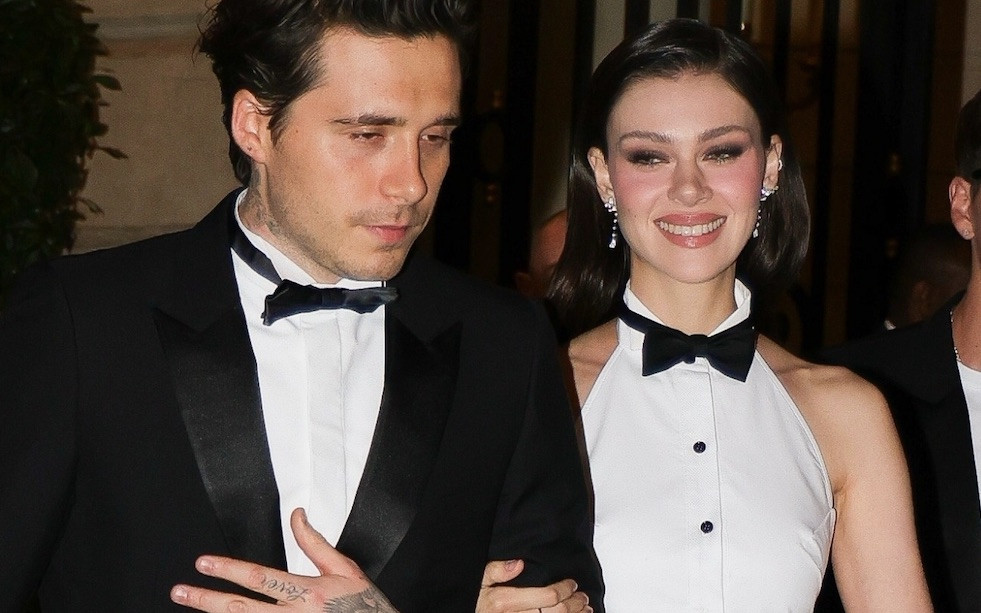 Brooklyn Beckham i Nicola Peltz na Paris Fashion Week postawili na koordynację. Jak wyszła?