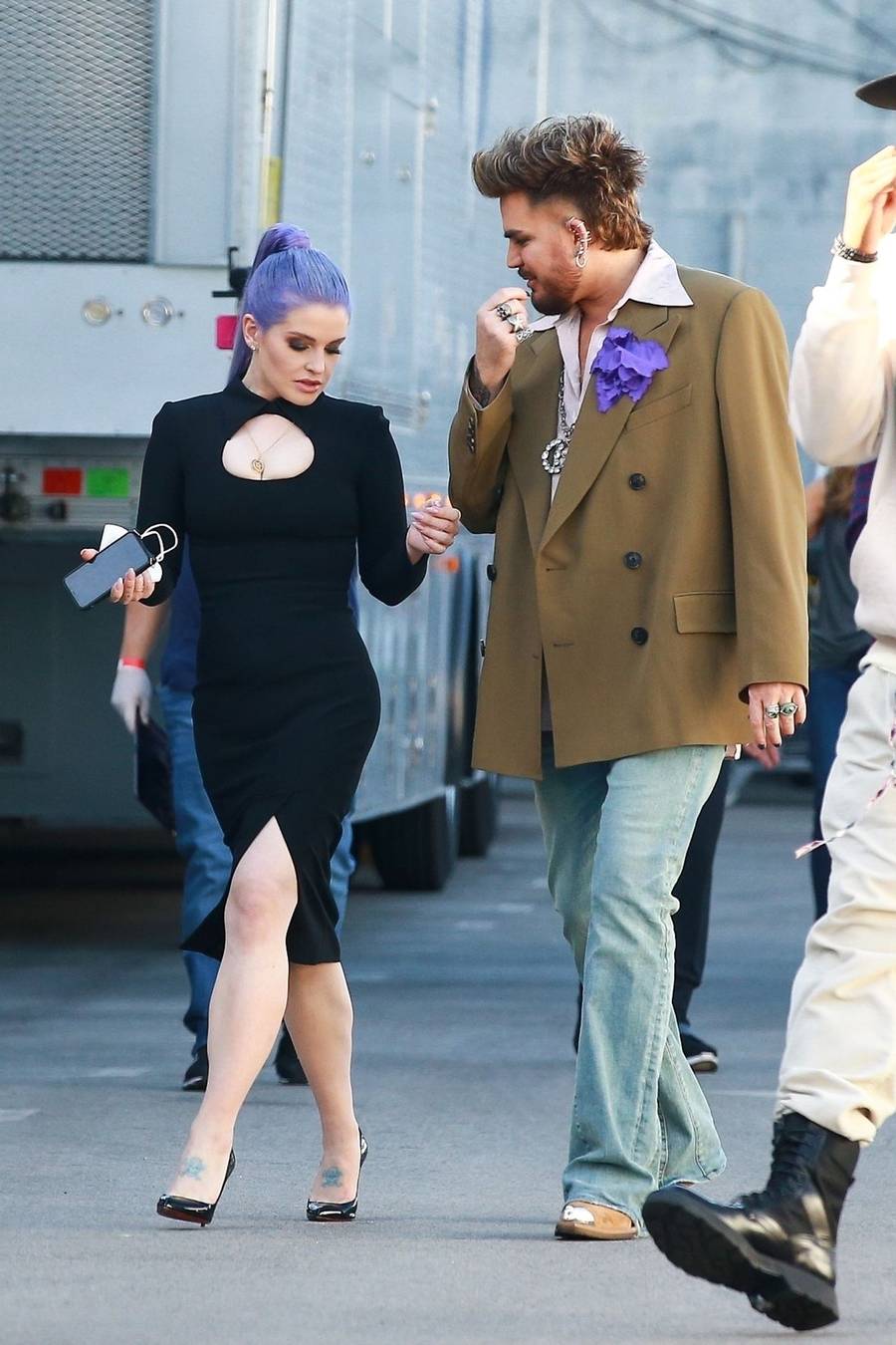 Kelly Osbourne, Adam Lambert na planie programu