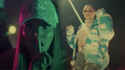 Marina zaskoczyła nowym klipem! Zadebiutował w nim syn Liam