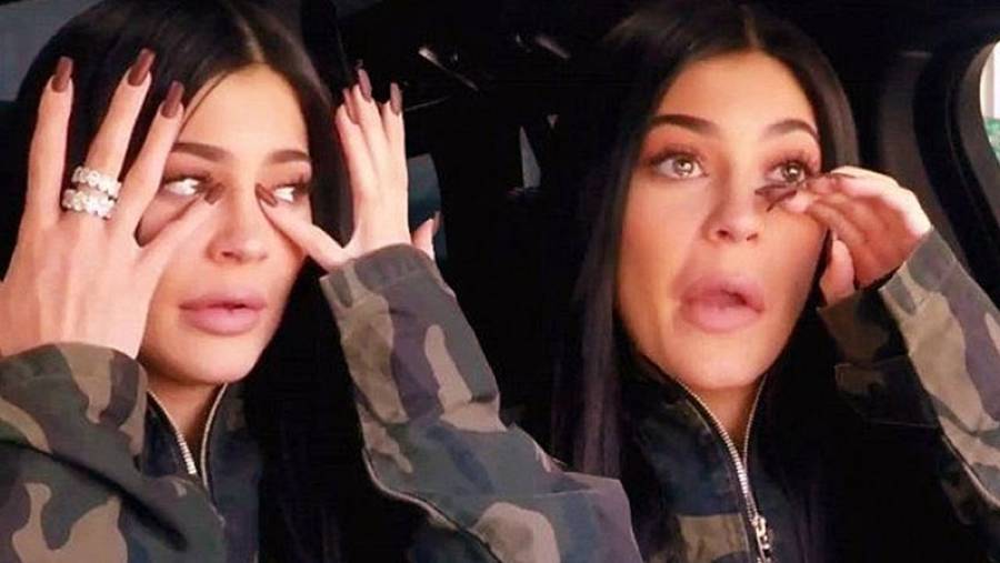 Kylie, Scott i AFERA z prezerwatywą