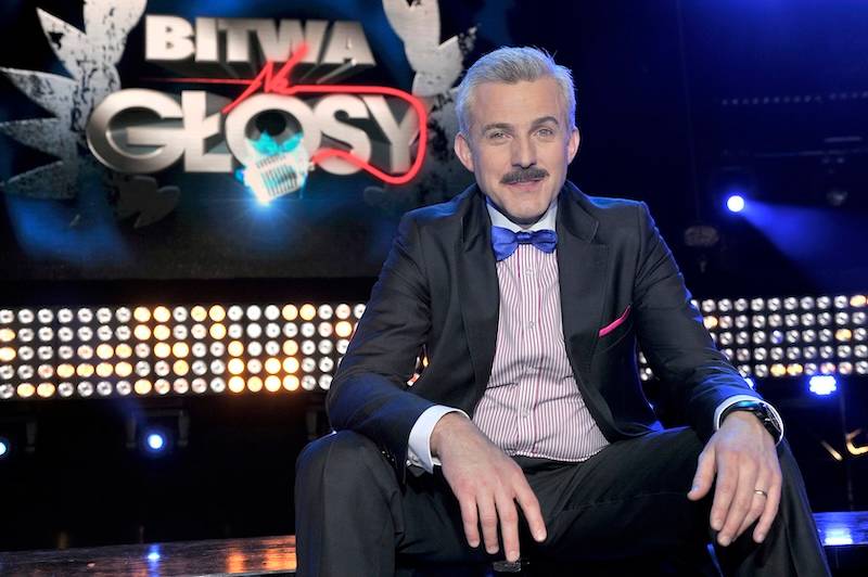 Po latach w TVN-ie Hubert Urbański przechodzi do Polsatu. Na “Milionerach” sam dorobił się fortuny!