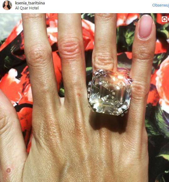 Ksenia Tsaritsina, która dostała najdroższy pierścionek zaręczynowy świata, wyszła za mąż