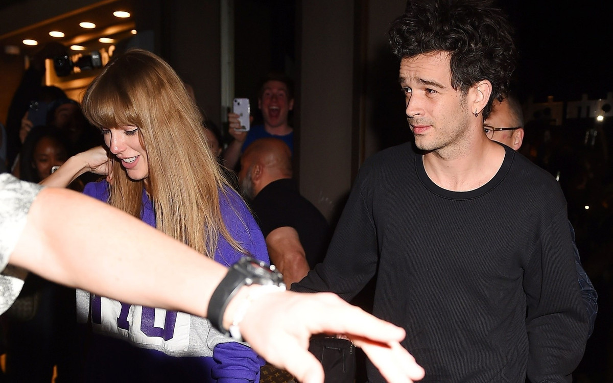 Nowy chłopak Taylor Swift całuje ochroniarza. To zdjęcie obiegło świat