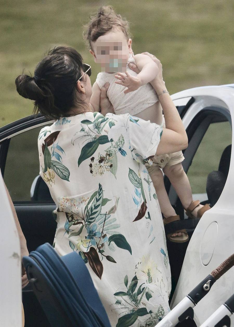 Natalie Imbruglia z synem Maxem