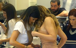 Khloe Kardashian też ma sztuczną pupę? (FOTO)