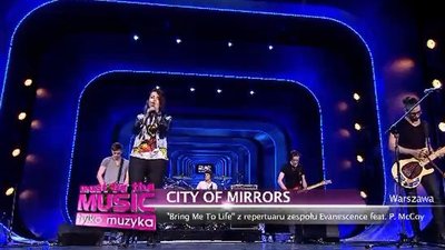 MBTM – więcej gry aktorskiej niż śpiewu (VIDEO)