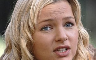 Czy Bujakiewicz ukrywa ciążę?