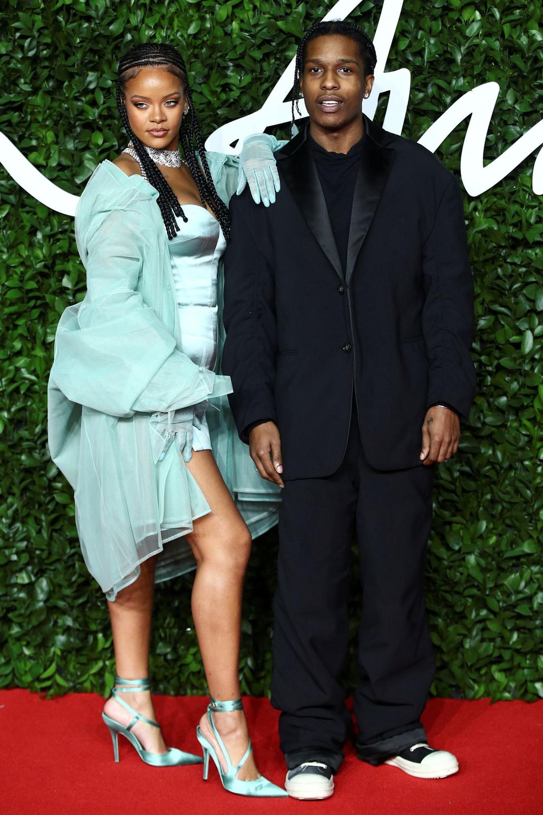 Rihanna i ASAP Rocky na czerwonym dywanie