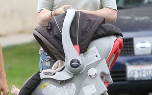 Alyson Hannigan pokazała małą córeczkę (FOTO)