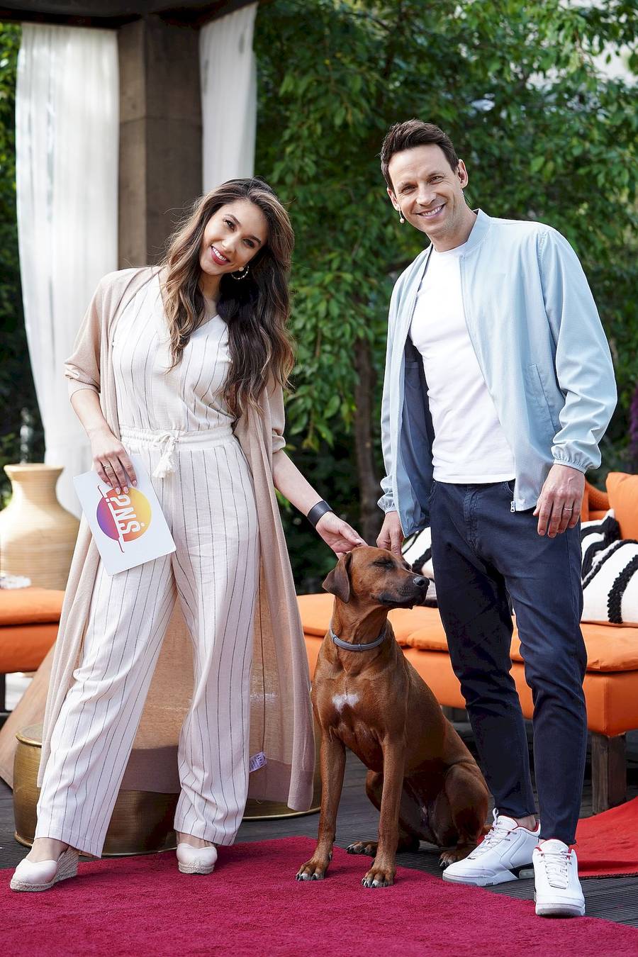 Ida Nowakowska zachwyca formą po porodzie. Nie wszystkim podoba się jej szybki powrót do pracy (ZDJĘCIA)