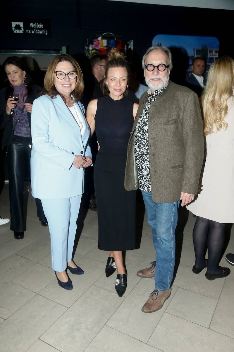 Boczarska i Banasiuk debiutują razem na scenie. Na premierze Olga Bołądź z mężem…