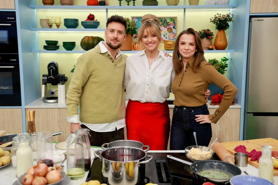 Gwiazdy “Halo Tu Polsat”. Chudziutka Katarzyna Figura i najsłodszy gość programu (FOTO)