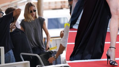 Anja Rubik przyłapana na lotnisku w Wenecji. Chwilę później była już na czerwonym dywanie