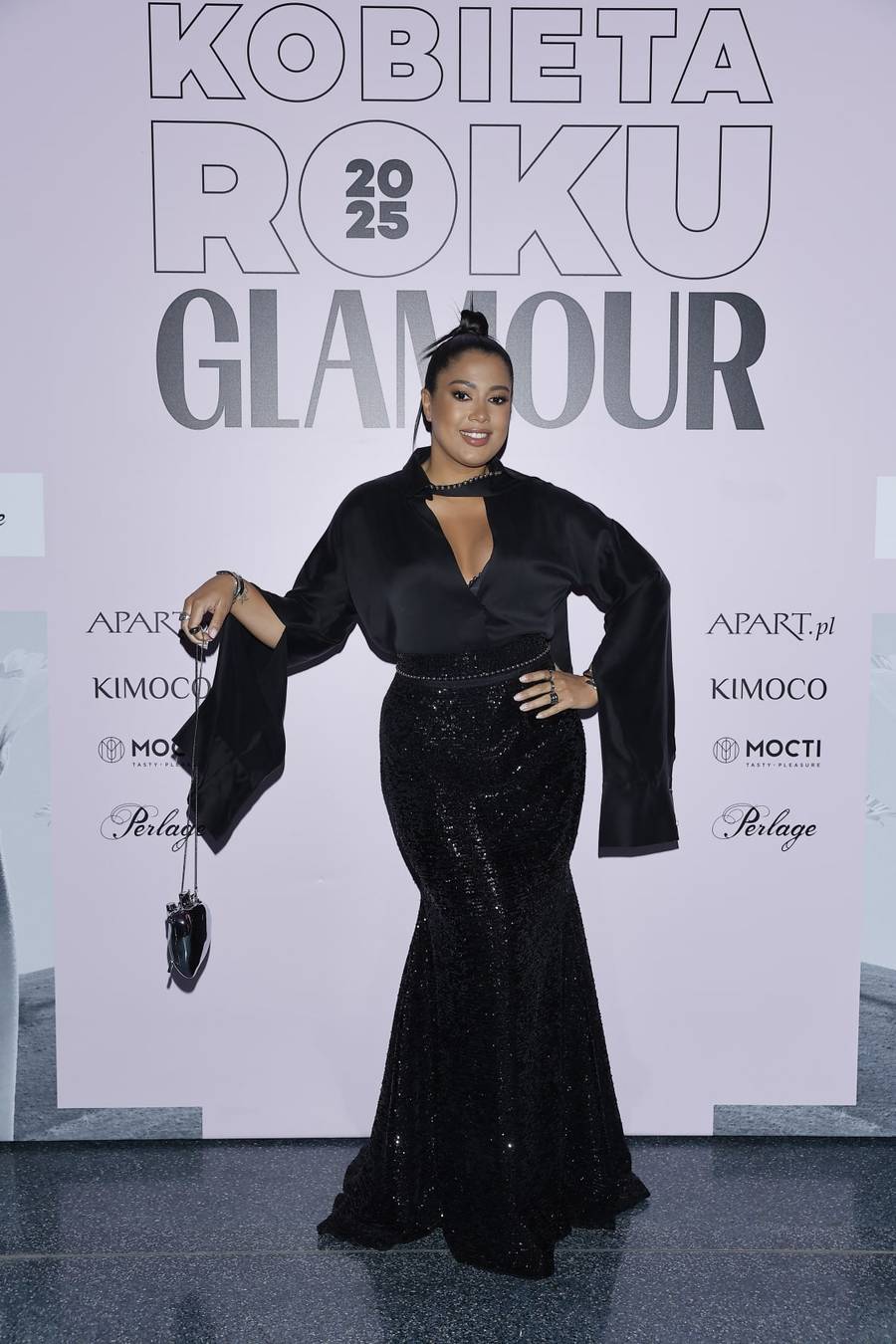 Plejada gwiazd na gali Kobieta Roku Glamour! Śnieżna Doda, prawie naga Julia Wieniawa, Sandra Kubicka, Steczkowska