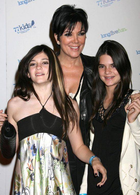 Najbardziej ŻENUJĄCE matki w Hollywood