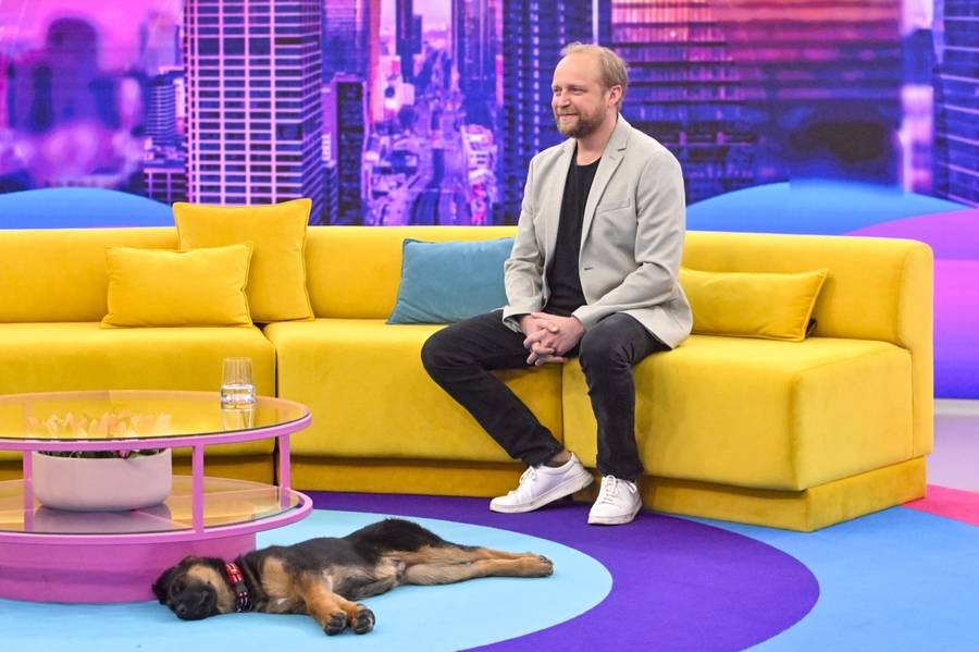 Wyjątkowy poranek w “Halo Tu Polsat”! Piotr Adamczyk świętuje 30-lecie kariery aktorskiej (FOTO)