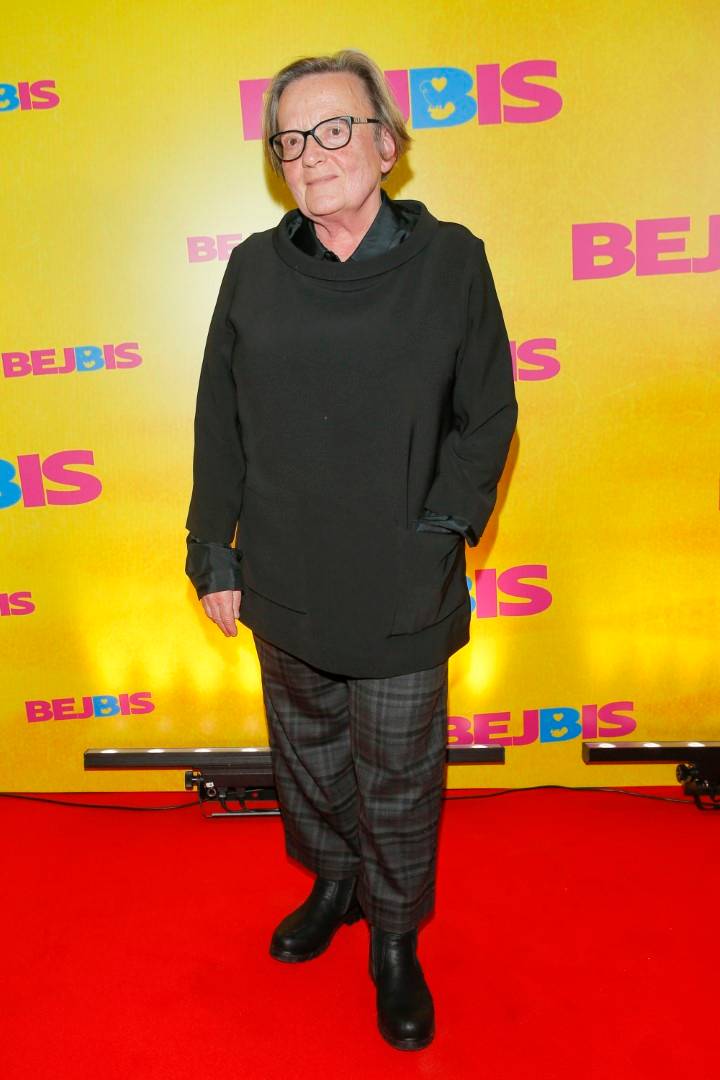 Plejada gwiazd na premierze “Bejbis”: Zborowska niczym Ania z Zielonego Wzgórza, Żmuda Trzebiatowska w cyrkoniach