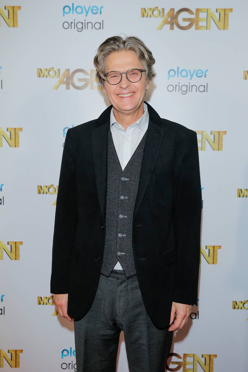 Jakub Gierszał znów podbił serca widzów w najnowszym filmie ‘Kolory zła: Czerwień’. Kim jest aktor?