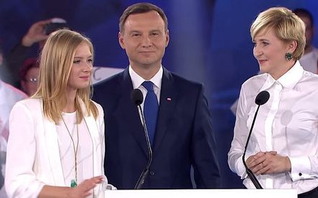 Co powinniśmy wiedzieć o Agacie Dudzie?