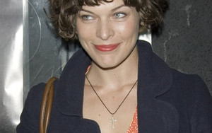 Milla Jovovich w Vogue