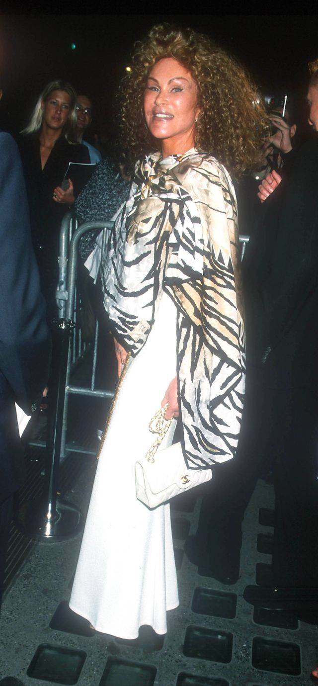 Jak wyglądała kobieta – kot przed operacjami? Dlaczego chciała zostać kotem?