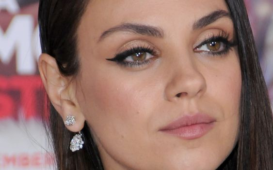 Skandale i zdrady. Mila Kunis ujawnia koszmarną prawdę o swoim małżeństwie?