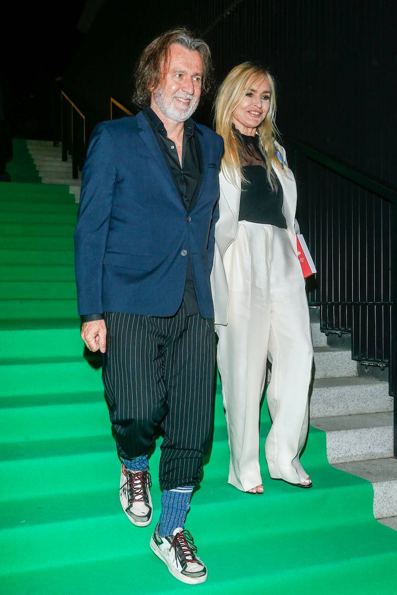 13. urodziny K MAG-a. Chudziutka Katarzyna Warnke, Andrzejewicz u boku TEGO przystojniaka