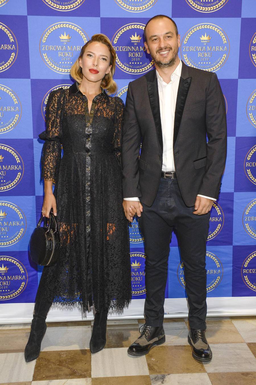 Gala Zdrowa i Rodzinna Marka Roku 2019: Zosia Ślotała z narzeczonym, Chodakowska z drogą torebką, Edyta Herbuś…