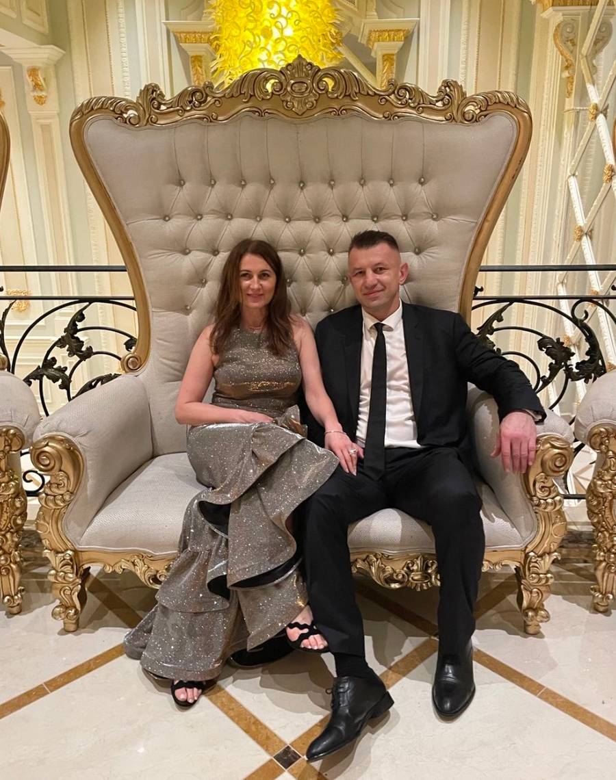 Czym zajmuje się żona Tomasza Adamka? Córki wybrały ten sam zawód!