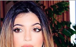 Cody Simpson żartuje z rozstania z Kylie Jenner! (VIDEO)