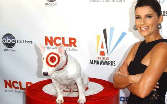 Nelly Furtado chudnie? (FOTO)