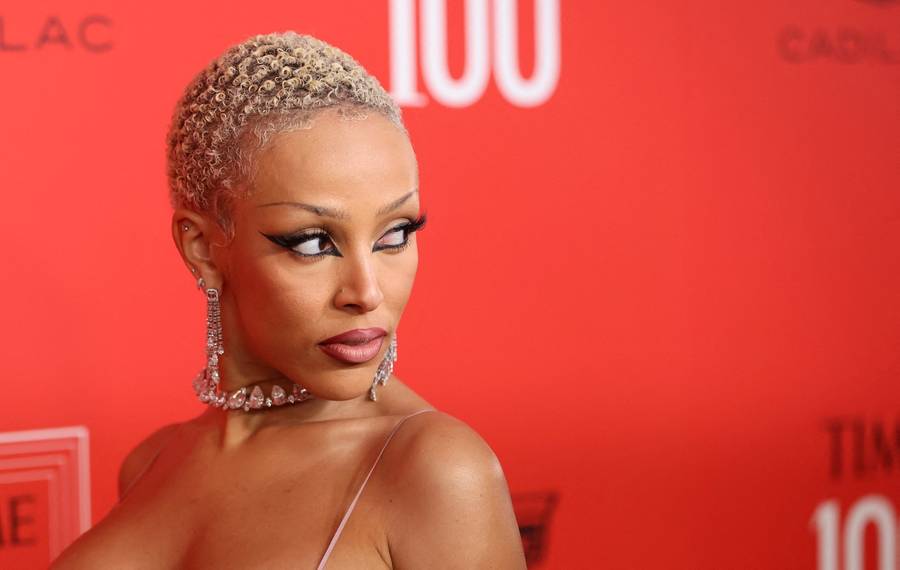 Znani i lubiani na gali magazynu “Time”: Kim Kardashian, Salma Hayek, Drew Barrymore, Austin Butler, Jennifer Coolidge, Doja Cat