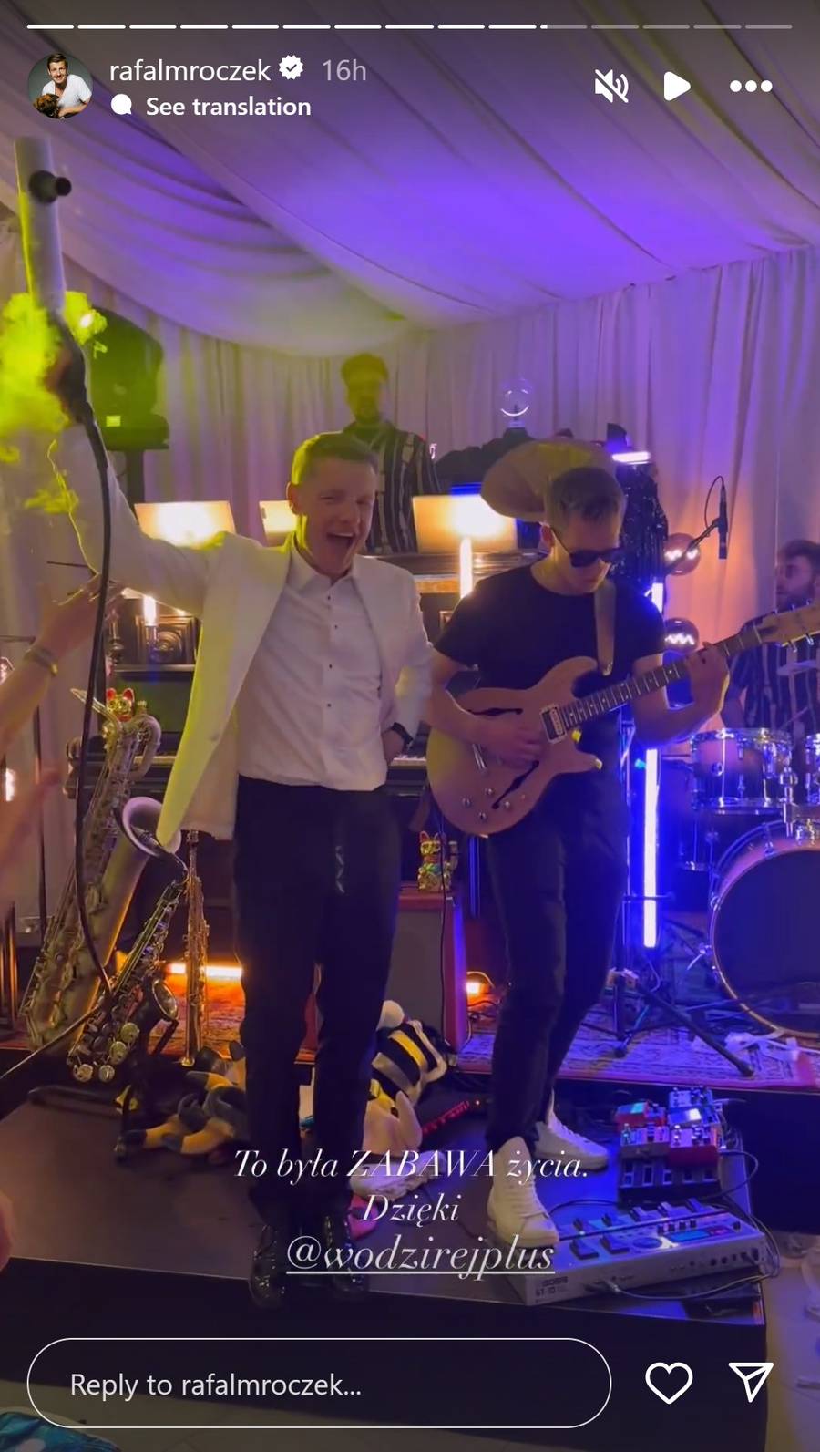 Tak wyglądał ślub Rafała Mroczka! Nowe zdjęcia z ceremonii, która miała być tajemnicą (FOTO)