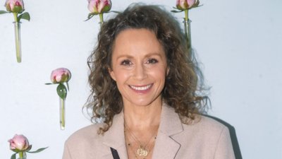 Monika Mrozowska już tak nie wygląda! Celebrytka z ważnego powodu postawiła na ostre cięcie