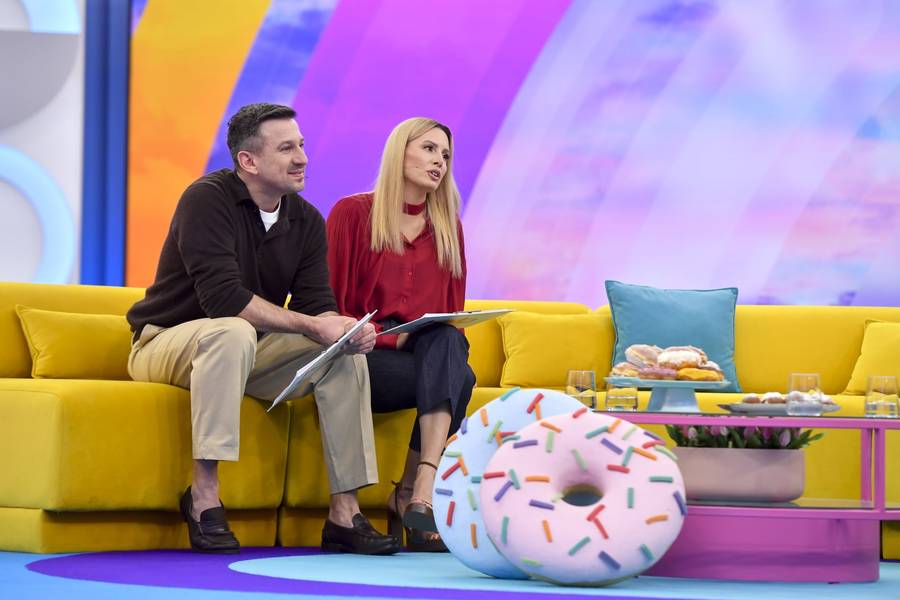 Poranek z “Halo Tu Polsat”! Izabella Miko w panterce , Andrzej Seweryn z żoną, ciężarna Kasia Moś (FOTO)