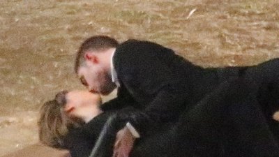 Tak całuje Robert Pattinson (FOTO)