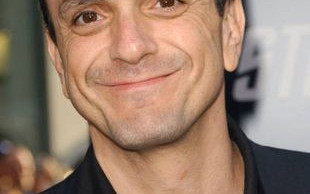 Hank Azaria jako Gargamel – pierwsze zdjęcia! (FOTO)