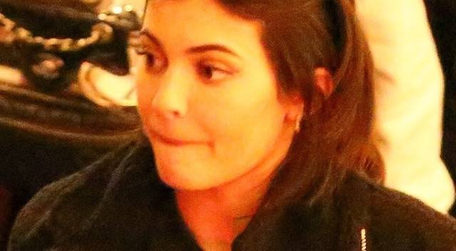 Kylie Jenner BEZ MAKIJAŻU