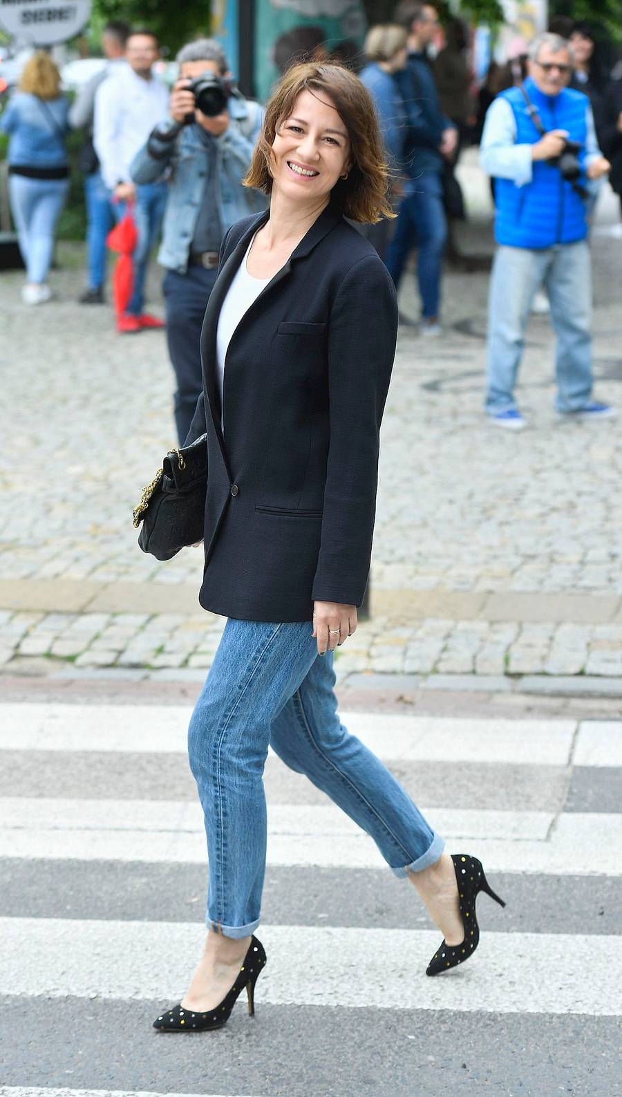 Plejada gwiazd pod studiem DD TVN. Basia Kurdej-Szatan i Magdalena Boczarska zachwyciły stylizacjami (ZDJĘCIA)