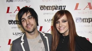 Pete Wentz próbował mleka z piersi