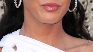 Megan Fox i jej wielkie pory (FOTO)