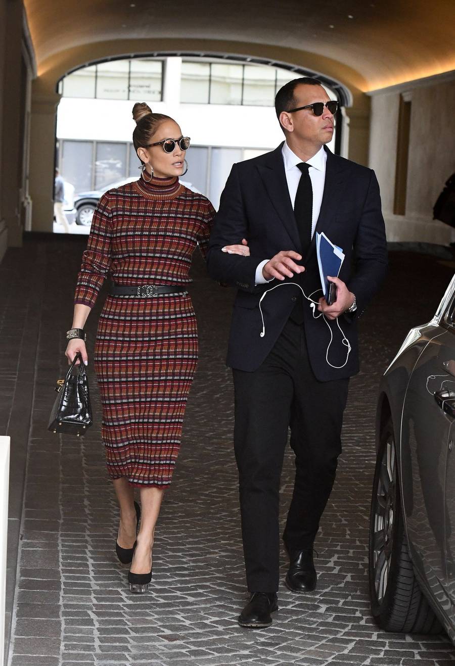 Tak Jennifer Lopez ubiera się na spotkania bieznsowe