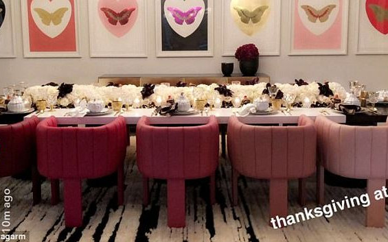 Ciężarna Kylie Jenner wyprawiła Święto Dziękczynienia