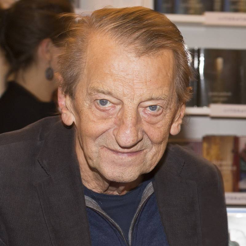 Pogrzeb Stanisława Radwana. Dorota Segda ze łzami w oczach żegna męża