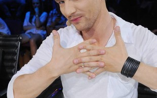 Kaboom – kolega Adama Sztaby w Must be the music