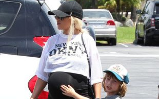 Są pierwsze zdjęcia Christiny Aguilery po porodzie!